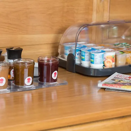 Brit Terminus 3* Angulema