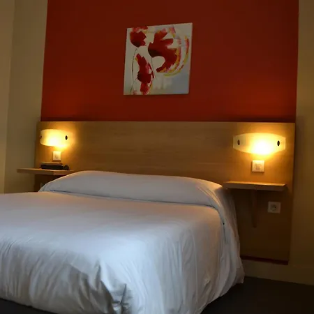 Brit Terminus Hotel 3*